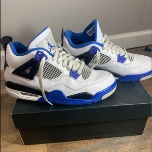 Jordan 4 Retro Motorsport